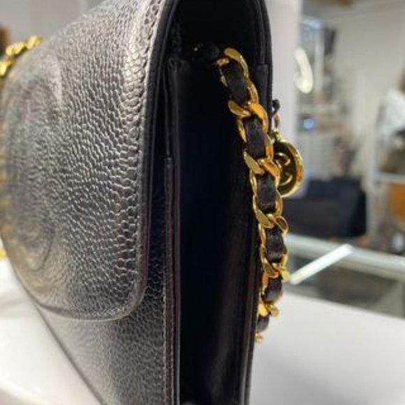 Chanel Caviar Timeless CC Wallet on chain - Picture 3 of 8